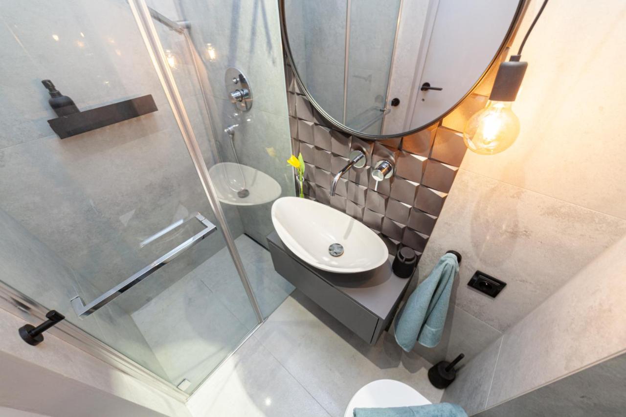 Apartament Nad Jeziorem Dlugim Lesna # 28 Olsztyn  Luaran gambar