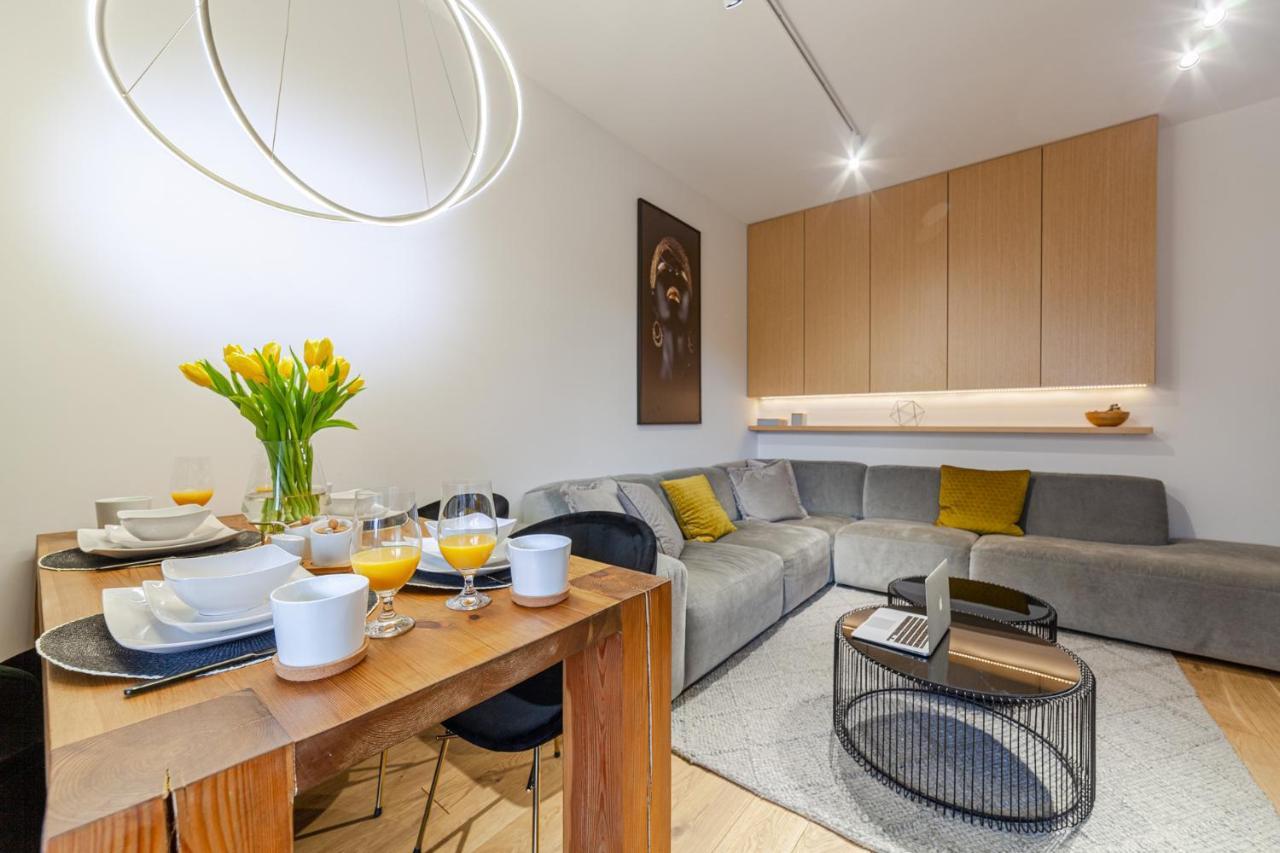 Apartament Nad Jeziorem Dlugim Lesna # 28 Olsztyn  Luaran gambar